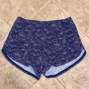 Outdoor Voices athletic workout shorts small